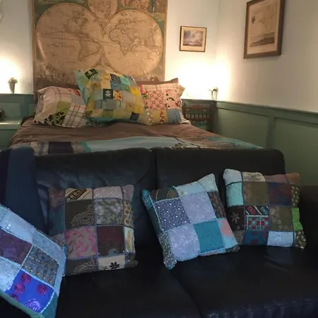 Bij De Boomgaard Bed & Breakfast Tricht