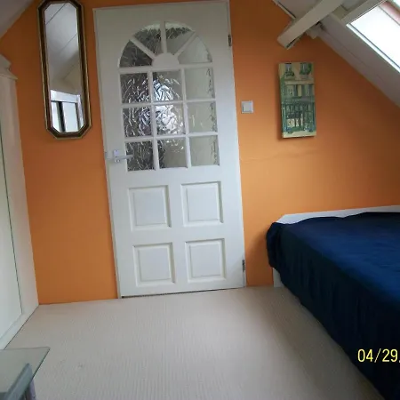 Bed & Breakfast Bij De Boomgaard *