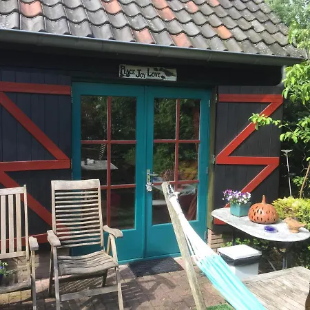 Bed & Breakfast Bij De Boomgaard *