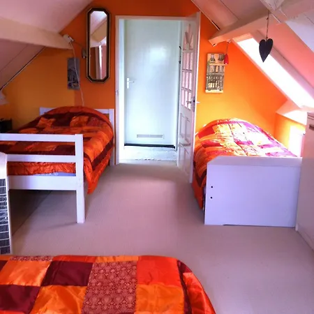 Bij De Boomgaard Oda ve Kahvaltı 3*