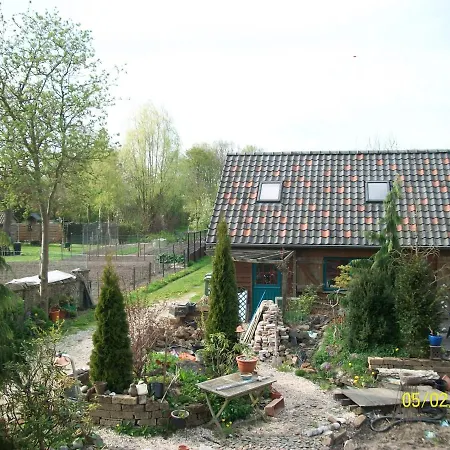 Bij De Boomgaard Bed & Breakfast 3*
